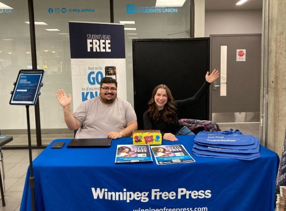 Free Press staff Alessandro Guzzardi and Nadya Pankiw were at the University of Manitoba campus last week to help make our pitch to students. (Winnipeg Free Press)