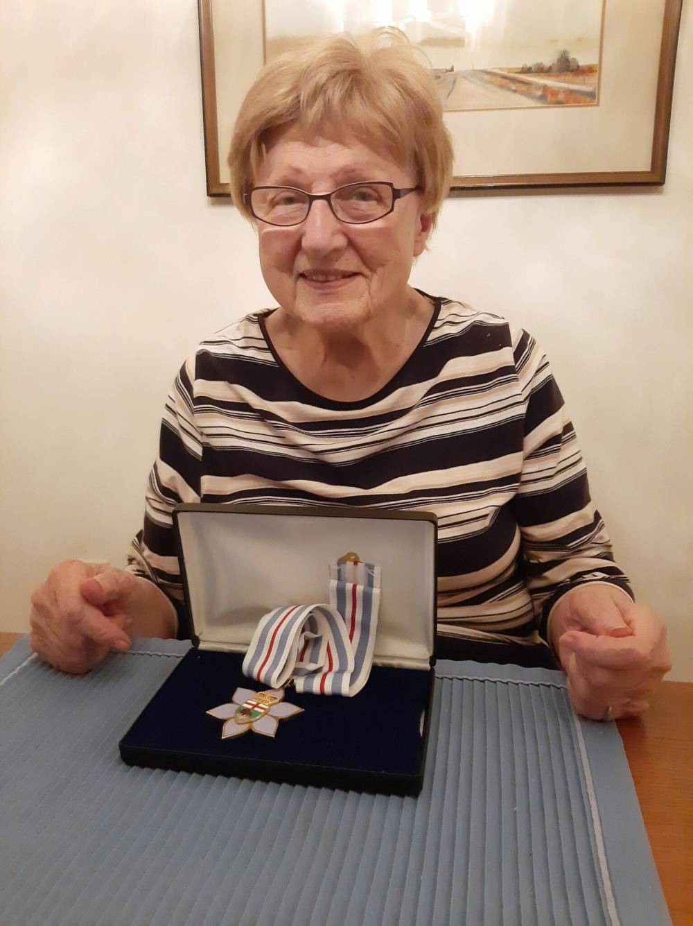 SUPPLIED
Bruce shows off her Order of Manitoba
medal in 2019.