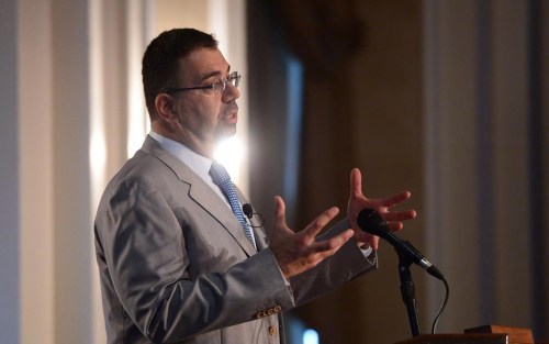 Economist Daron Acemoglu discusses the effects robotics and AI have in industrial nations during an event hosted by The Canadian Institute for Advanced Research in Ottawa on Tuesday, June 13, 2017. The book 