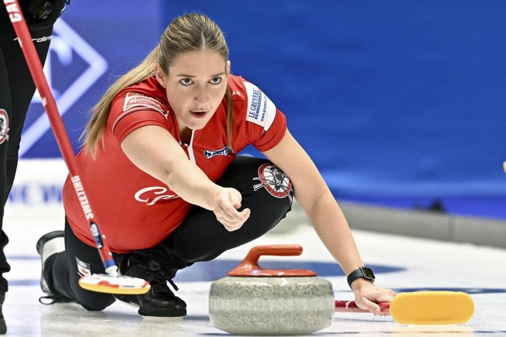 Kerri Einarson will be without lead Briane Harris as she tries for a fifth straight Canadian women's curling title. Harris in action during the bronze medal match between Canada and Sweden of the LGT World Women's Curling Championship in Sandviken, Sweden, Sunday, March 26, 2023. THE CANADIAN PRESS/AP-TT News Agency, Jonas Ekstromer