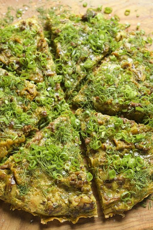 A trio of warming spices makes this beefy Egyptian omelet dinner-worthy ...