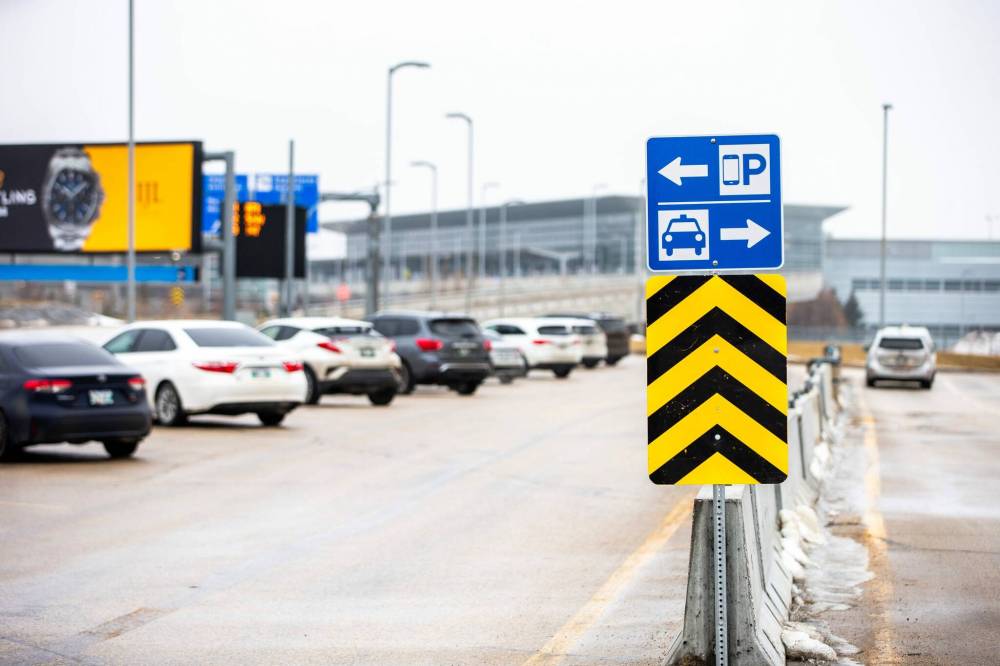 In creating the wait space, Winnipeg follows similar moves by airports including Toronto, Vancouver and Montreal and at least 50 more in the United States. (Mikaela MacKenzie / Winnipeg Free Press)