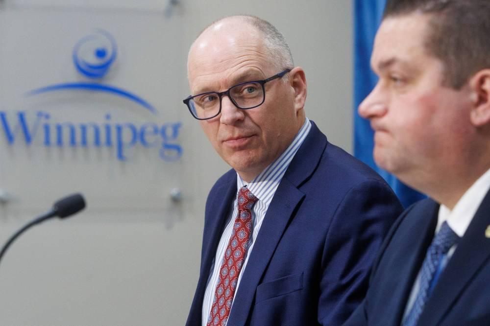 MIKE DEAL / WINNIPEG FREE PRESS
City of Winnipeg Mayor, Scott Gillingham and Finance Chairperson, Jeff Browaty, announced property tax freezes and fee increases in the preliminary 2024-2027 multi-year budget Wednesday.