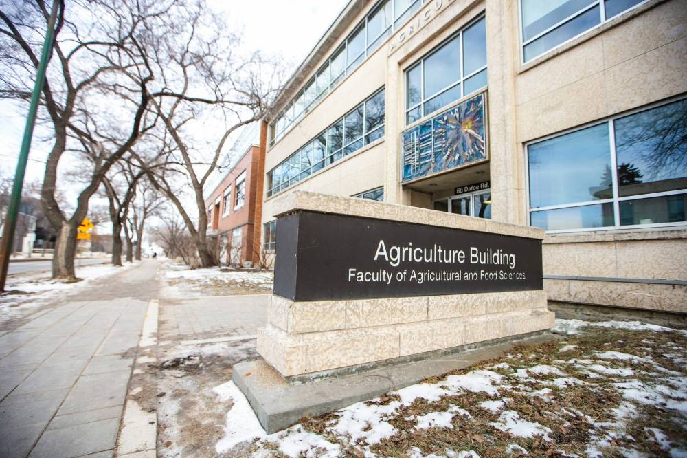 MIKAELA MACKENZIE / FREE PRESS The Agriculture Building at the University of Manitoba on Wednesday, Feb. 21, 2024. For Ѡstory.