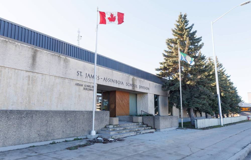 MIKE DEAL / FREE PRESS FILES
St. James-Assiniboia School Division trustees revealed they want to raise property taxes 4.1 per cent when they released their $130-million draft budget for 2024-25 at a public meeting, Thursday.