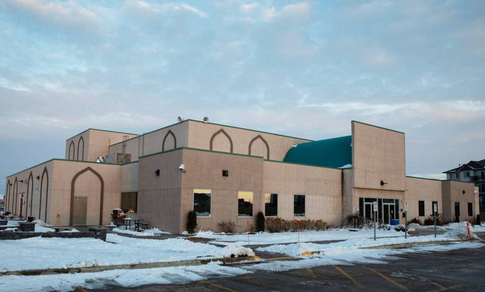 JESSICA LEE / FREE PRESS FILES
The Winnipeg Grand Mosque is operated by the Manitoba Islamic Association, which has signed a letter to MPs asking them not to attend community gatherings during Ramadan unless they commit to solidarity with Palestinian people and condemn Israel’s war on Gaza.