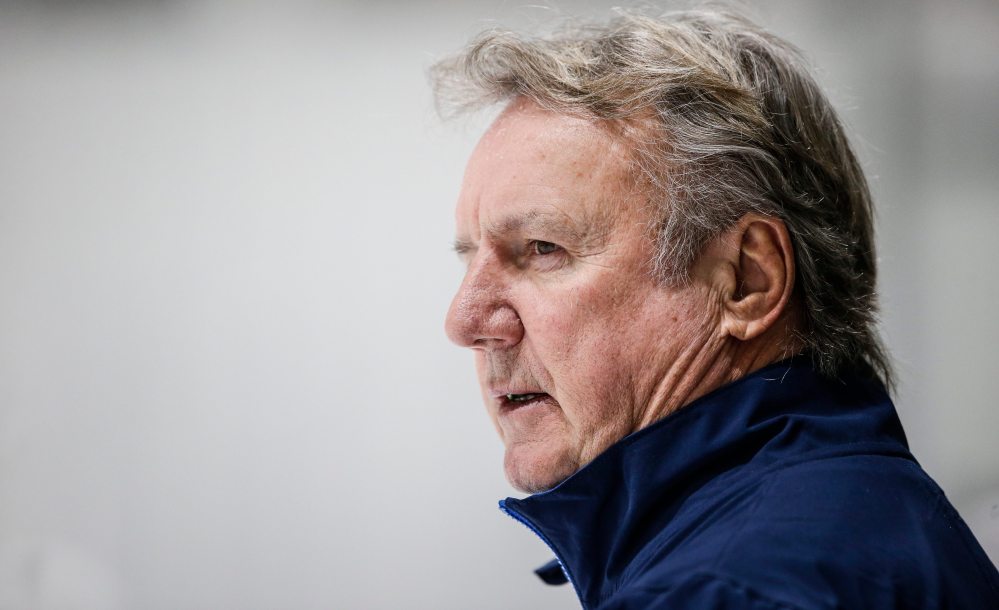Winnipeg Jets head coach Rick Bowness believes Ehlers and Perfetti need to sharpen their puck management abilities. (John Woods / Free Press files)
