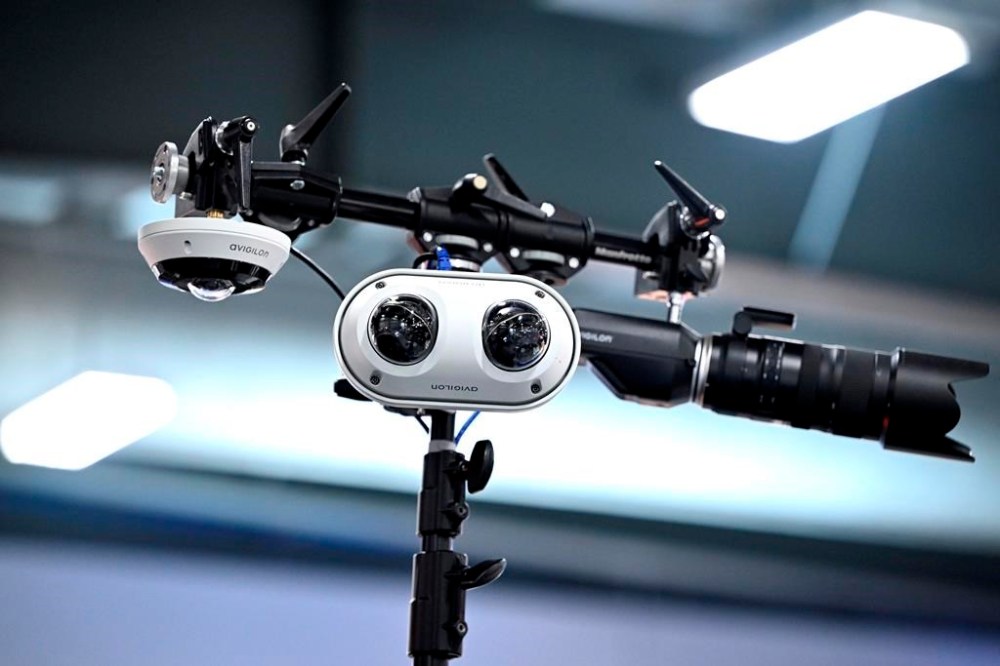 Employee surveillance technology, now turbocharged thanks to artificial intelligence, is being deployed—leaving Canadian laws to play catch up. Remote controlled cameras mounted on a pole are shown at the CANSEC trade show, in Ottawa, on Wednesday, May 31, 2023. THE CANADIAN PRESS/Justin Tang