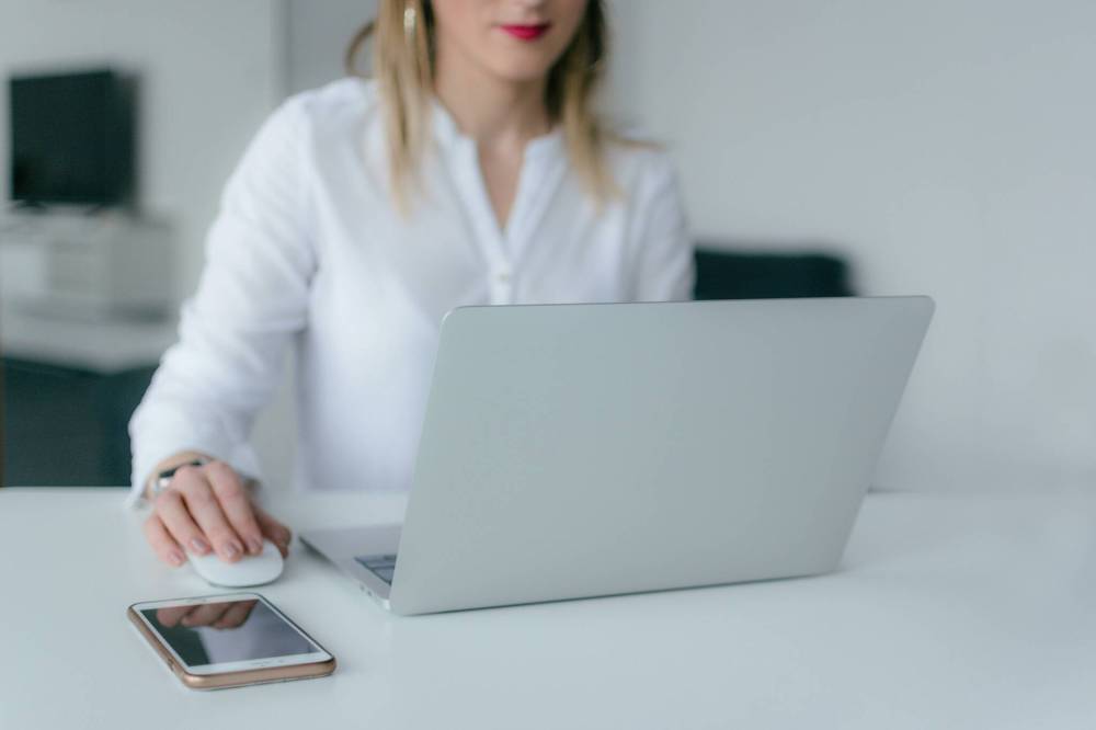Marek Levak / Pexels
In Canada, women will control $4 trillion in wealth by 2028, nearly double today’s total.