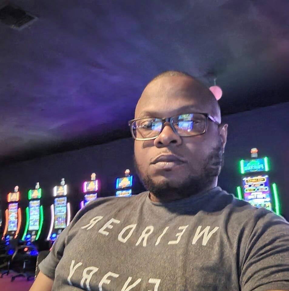 FACEBOOK
The superseding indictment in Minnesota contains four additional charges against Steve Shand