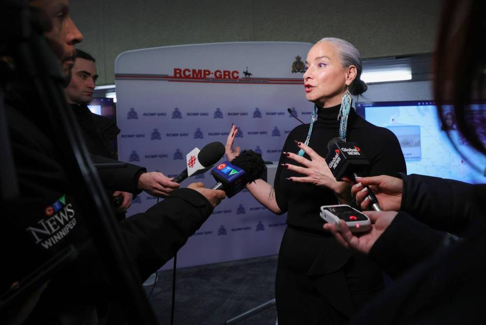 RUTH BONNEVILLE / FREE PRESS FILES
The minister in charge of the child welfare system, Families Minister Nahanni Fontaine, says she wishes Winnipeg’s police chief had contacted her before he raised the alarm last week about youth in care committing violent crimes.