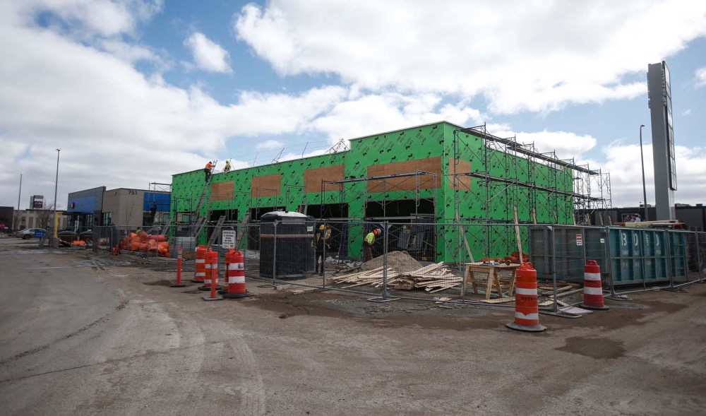 JOHN WOODS / FREE PRESS
An Arby’s is being built on Sterling Lyon Parkway.