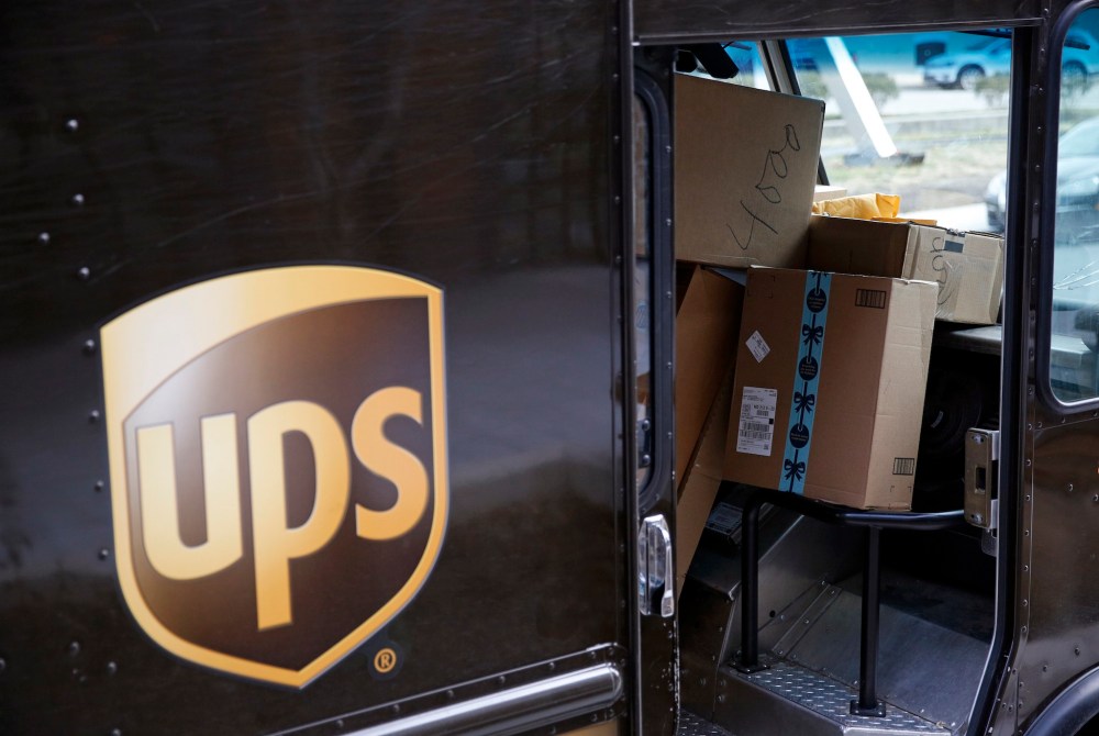 Patrick Semansky / The Associated Press Files
A former employee of United Parcel Service is accused of pilfering more than $1.3 million worth of Apple laptops and iPhones from the shipping company’s Winnipeg warehouse over a seven month span.
