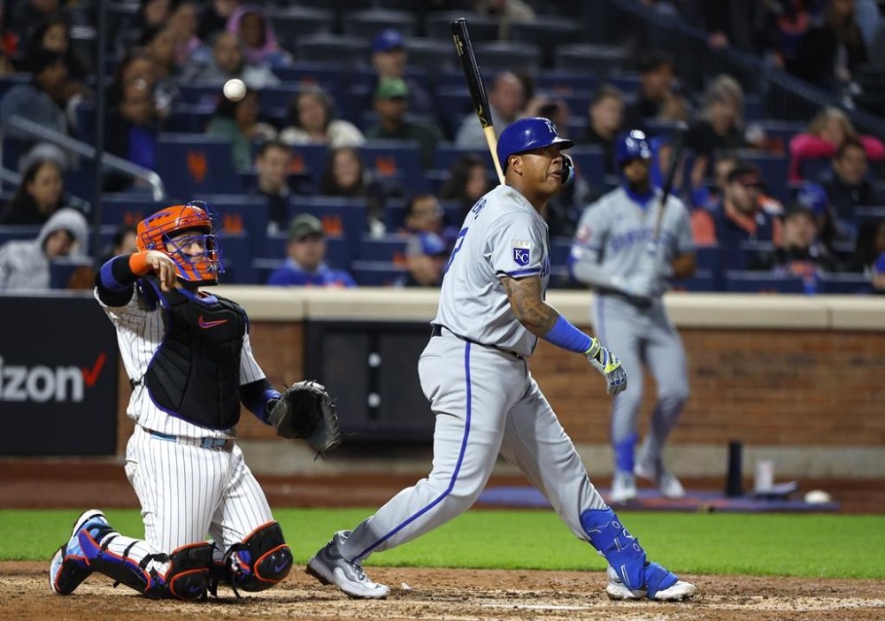 Kansas City Royals' Salvador Perez reacts after striking out against the New York Mets during the ninth inning of a baseball game, Friday, April 12, 2024, in New York. The New York Mets won 6-1. (AP Photo/Noah K. Murray)