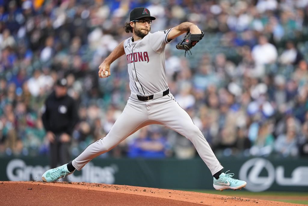 Mariners win sixth straight game with 3-2 walk-off victory