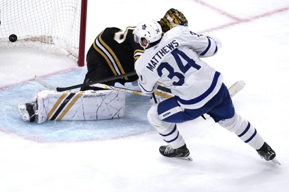 Leafs star Auston Matthews (illness) briefly skates ahead of mustwin Game 5 Winnipeg Free Press