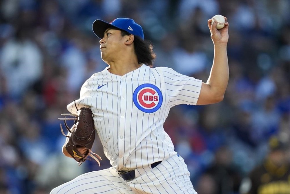 Chicago Cubs pitcher Shota Imanaga throws to a San Diego Padres batter during the second inning of a baseball game Tuesday, May 7, 2024, in Chicago. (AP Photo/Erin Hooley)