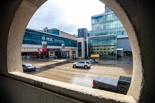 MIKAELA MACKENZIE / FREE PRESS
                                The Health Sciences Centre, as seen from the William Avenue Parkade, on Thursday, April 11, 2024. An arbitrator ruled there is an ҵnacceptable level of riskӠto Health Science Centre employees travelling through the exterior areas of the campus that are under the care and control of the employer. For Katie story.