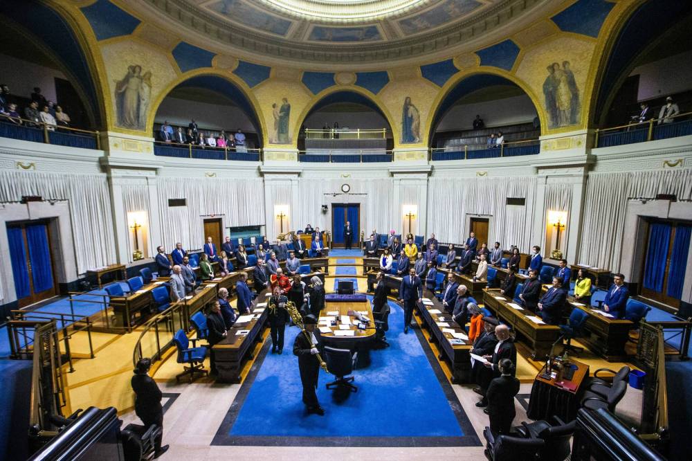 MIKAELA MACKENZIE / FREE PRESS FILES
Speaker of the house, NDP MLA Tom Lindsey, has begun re-evaluating the opening prayer at the Manitoba legislature to see if it should be changed, or dropped altogether.