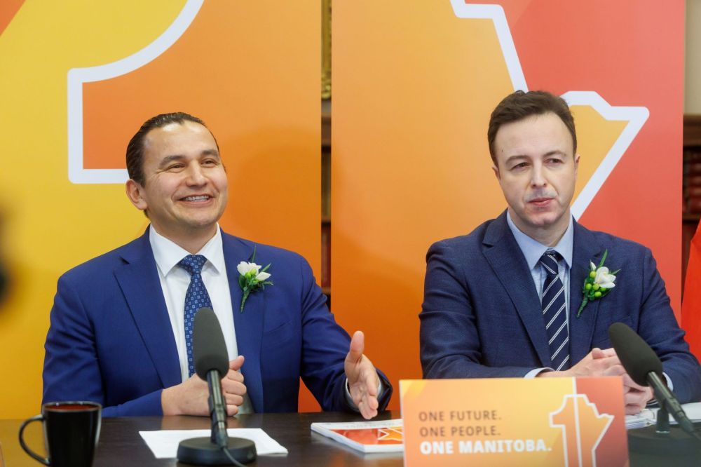 MIKE DEAL / WINNIPEG FREE PRESS Premier Wab Kinew and Finance Minister Adrien Sala announce their first budget, Tuesday afternoon in the media lockup.