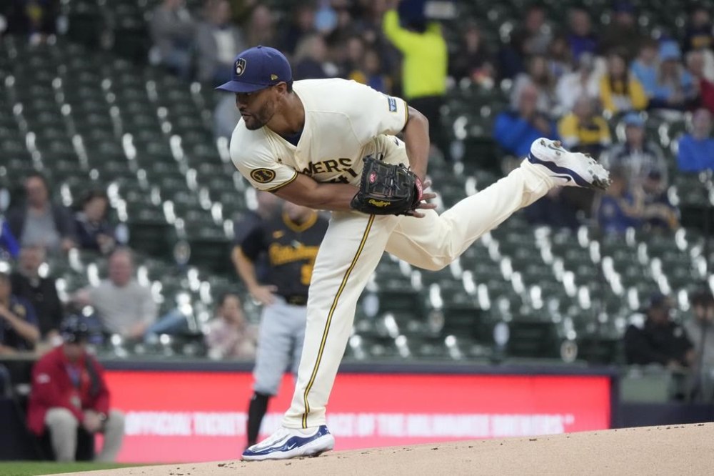 Milwaukee Brewers pitcher Joe Ross throws during the first inning of a baseball game against the Pittsburgh Pirates Tuesday, May 14, 2024, in Milwaukee. (AP Photo/Morry Gash)