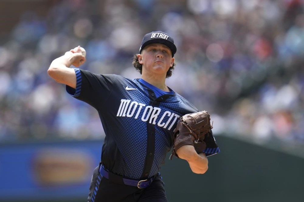Detroit Tigers pitcher Reese Olson throws against the Toronto Blue Jays in the first inning of a baseball game, Saturday, May 25, 2024, in Detroit. (AP Photo/Paul Sancya)