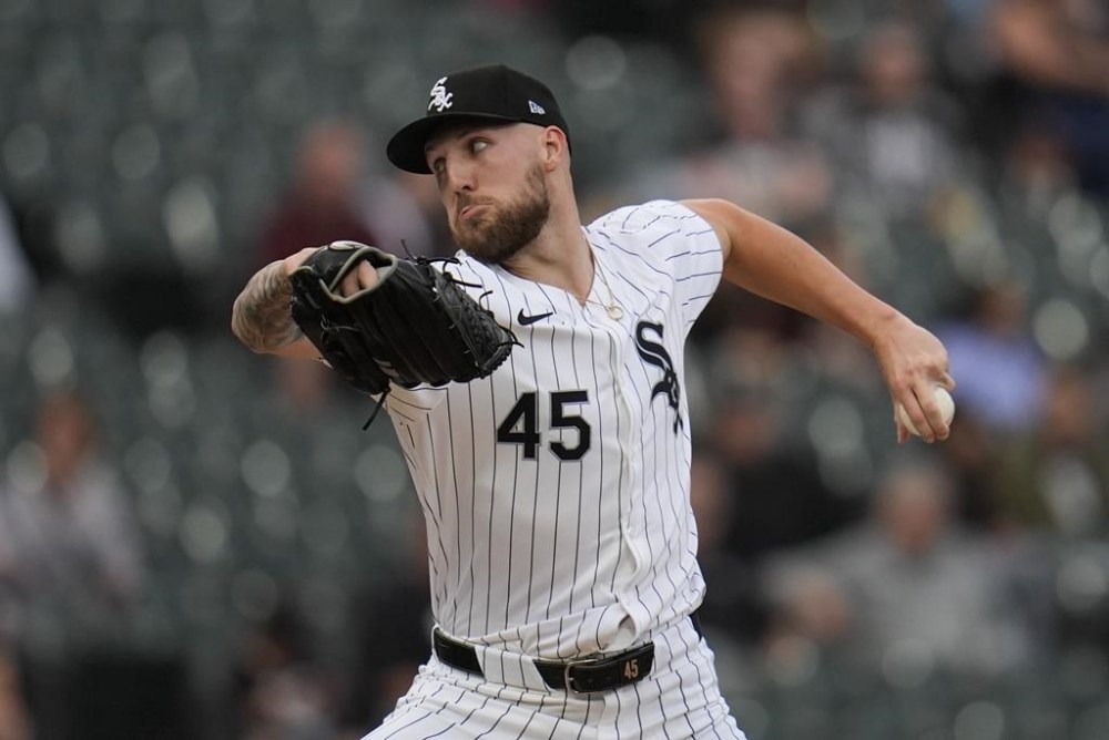Chicago White Sox starting pitcher Garrett Crochet throws to a Boston Red Sox batter during the first inning of a baseball game Friday, June 7, 2024, in Chicago. (AP Photo/Erin Hooley)