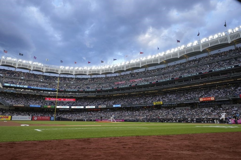 Los Angeles Dodgers' Yoshinobu Yamamoto pitches to New York Yankees' Aaron Judge during the first inning of a baseball game Friday, June 7, 2024, in New York. (AP Photo/Frank Franklin II)