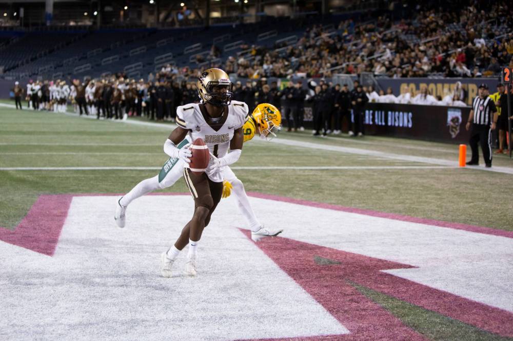 As a member of the U of M Bisons, receiver AK Gassama is already friends with several members of the Winnipeg Blue Bombers. (Brook Jones / Free Press files)