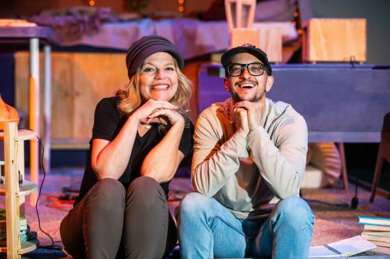 The Outside Inn co-writers and stars Sharon Bajer and Elio Zarrillo (Mikaela MacKenzie / Free Press)