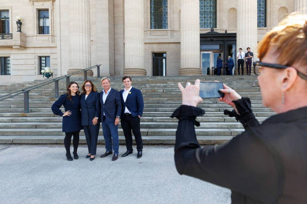 MIKE DEAL / FREE PRESS
Former premier Heather Stefanson with her family; (from left) daughter, Victoria, husband, Jason, and son Tommy after announcing she was resigning from her Tuxedo seat. The next Tuxedo MLA might well be from the NDP.