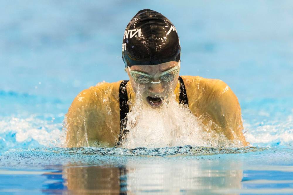 MICHAEL P. HALL / SWIMMING CANADA
Winnipegger Halle West races to victory Tuesday in the junior women’s 100-metre breaststroke.