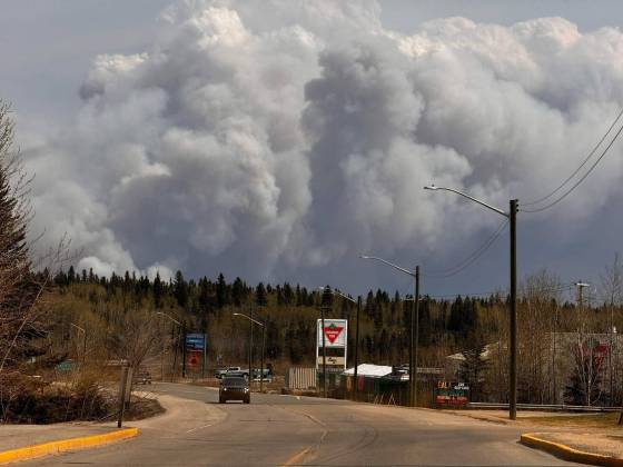 Residents forced to evacuate their homes due to wildfires near Cranberry Portage were permitted to go back to the community Sunday morning. (Neena Lundie photo)