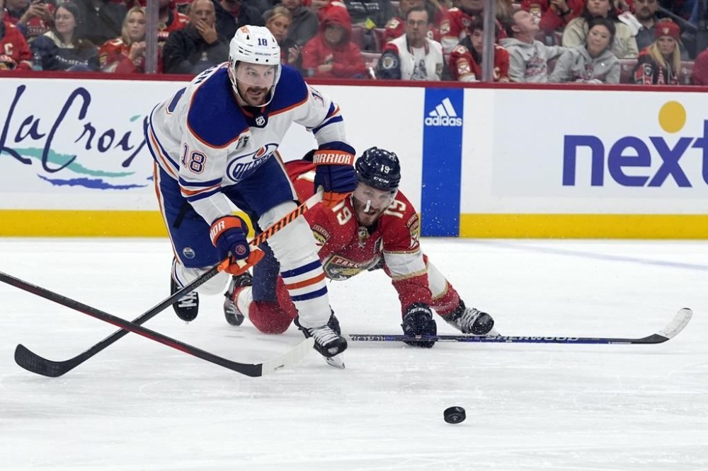 Bobrovsky makes 32 saves as the Panthers shut out the Oilers 3-0 in ...