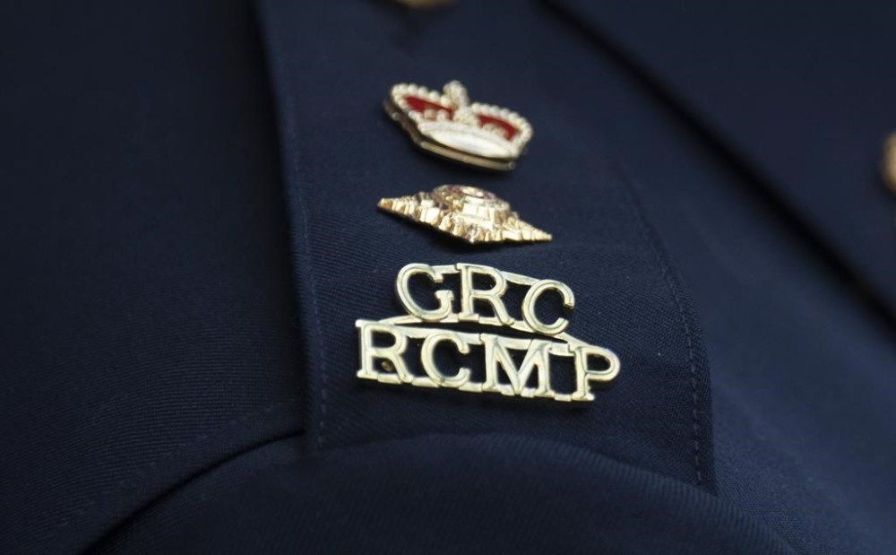 The RCMP logo is seen on the shoulder of a superintendent during a news conference on June 24, 2023 in St. John’s, Newfoundland. THE CANADIAN PRESS/Adrian Wyld