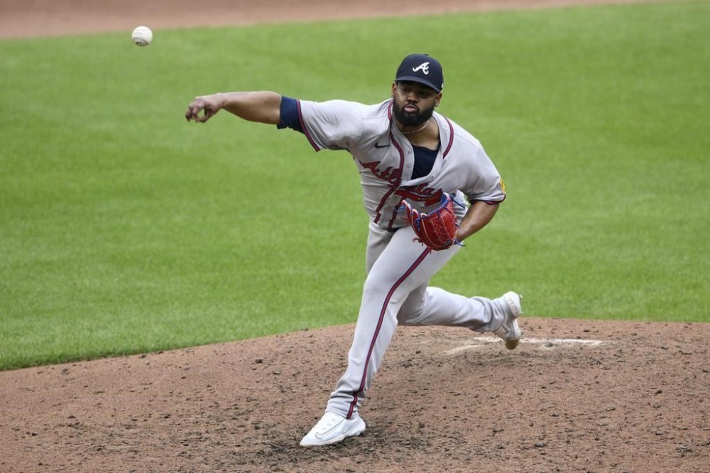 Atlanta Braves starting pitcher Reynaldo Lopez throws during the fifth inning of a baseball game against the Baltimore Orioles, Thursday, June 13, 2024, in Baltimore. (AP Photo/Nick Wass)
