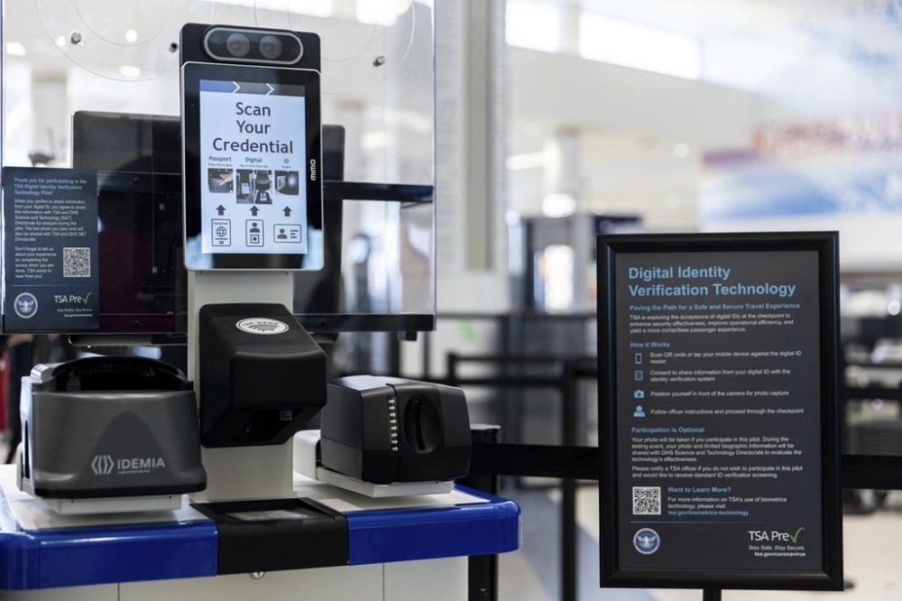 Transportation Security Administration's new facial recognition technology at a Baltimore-Washington International Thurgood Marshall Airport security checkpoint, Wednesday, April 26, 2023, in Glen Burnie, Md. THE CANADIAN PRESS/AP-Julia Nikhinson