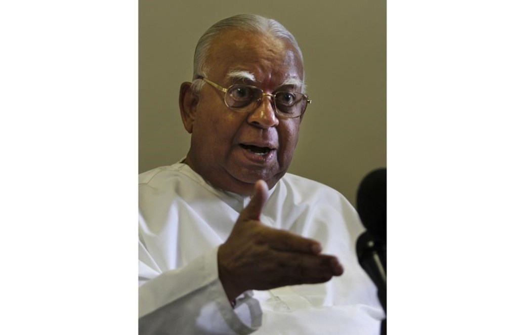 FILE- Sri Lanka's ethnic Tamil minority political party Tamil National Alliance leader Rajavarothiam Sampanthan gestures as he speaks during a media conference in Colombo, Sri Lanka, June 9, 2010. Sampanthan, a senior ethnic Tamil leader and lawmaker, who became the face of the minority community's campaign for autonomy in Sri Lanka since the end of a brutal quarter-century civil war, has died. He was 91.(AP Photo/Eranga Jayawardena, File)