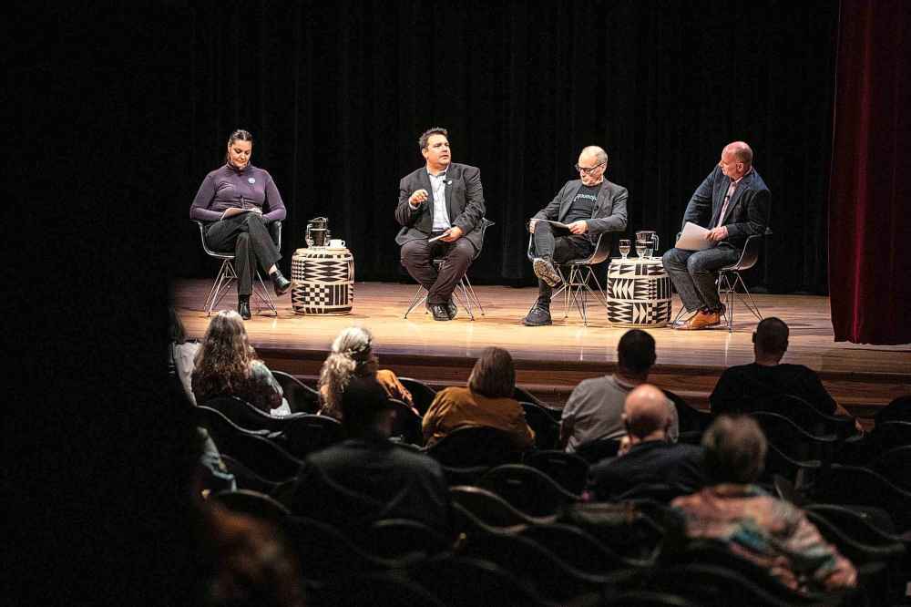 MIKAELA MACKENZIE / FREE PRESS
Head of Indigenous ways and learning at WAG-Qaumajuq Julia Lafreniere (left), Winnipeg Free Press columnist, renowned Indigenous writer, educator, and advocate Niigaan Sinclair, director and CEO of WAG-Qaumajuq Stephen Borys, and editor of the Winnipeg Free Press Paul Samyn discuss reconciliation during an event at WAG-Qaumajuq on Wednesday.