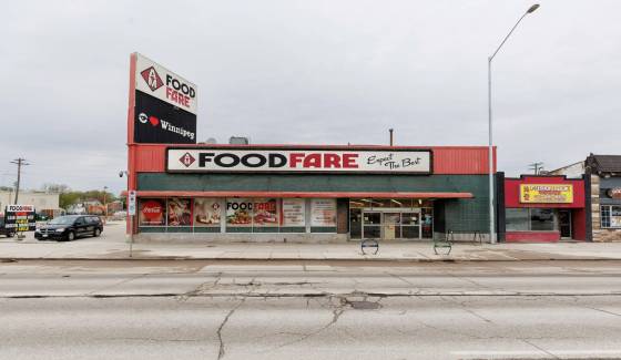 Food Fare co-owner Munther Zeid said the police have made at least four shoplifting arrests at the store since the crackdown began and shoplifting attempts have dropped dramatically. (Mike Deal / Free Press files)