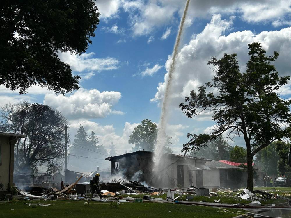 CHRIS GAREAU / THE CARILLON FILES
“At one point, there were four houses on fire and no fire trucks. I was hysterical,