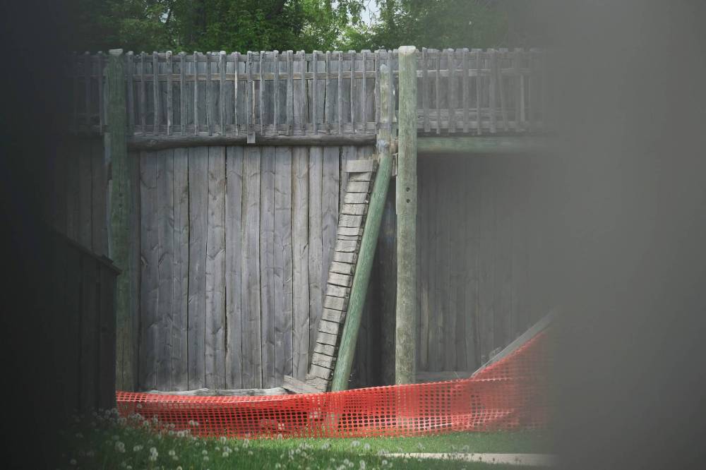 MIKE DEAL / FREE PRESS FILES
The elevated walkway at Fort Gibraltar collapsed while students attended a field trip on May 31 last year.