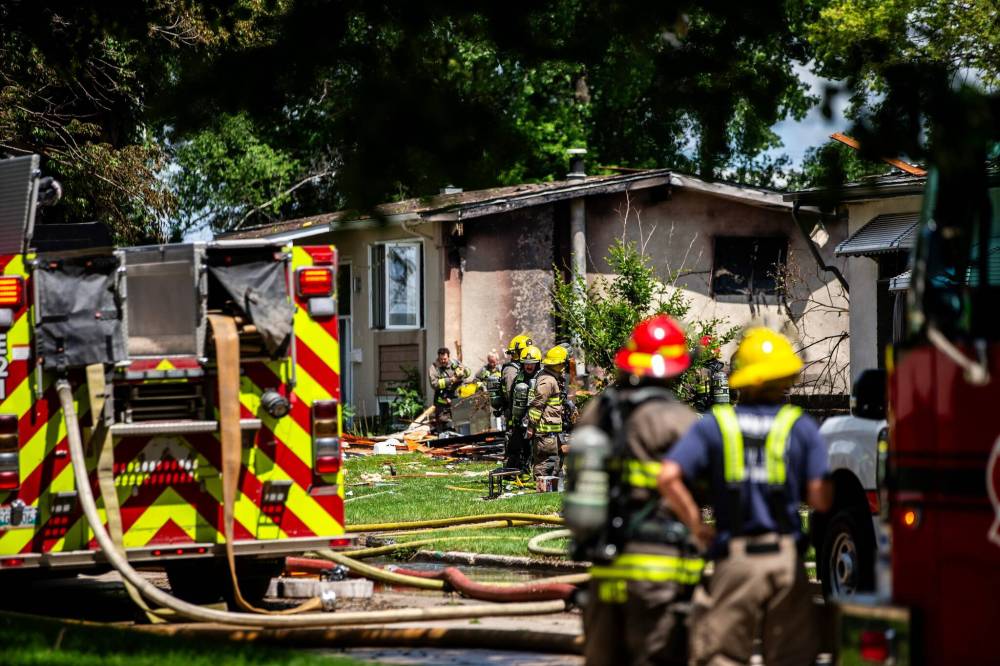 MIKAELA MACKENZIE / FREE PRESS FILES Winnipeg fire crews have responded to seven fires throughout Canada Day long weekend so far.