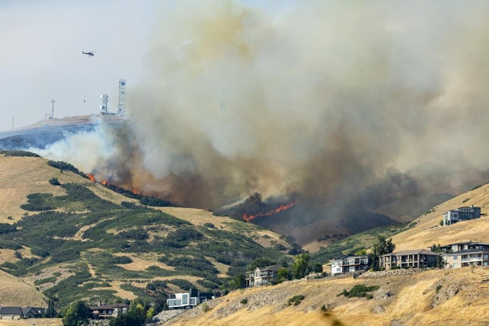 Evacuations lifted for Salt Lake City fire that triggered evacuations