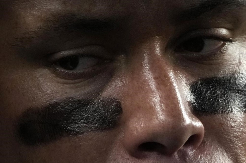 New York Yankees' Aaron Judge stands in the dugout during the ninth inning of a baseball game against the New York Mets, Wednesday, July 24, 2024, in New York. (AP Photo/Pamela Smith)
