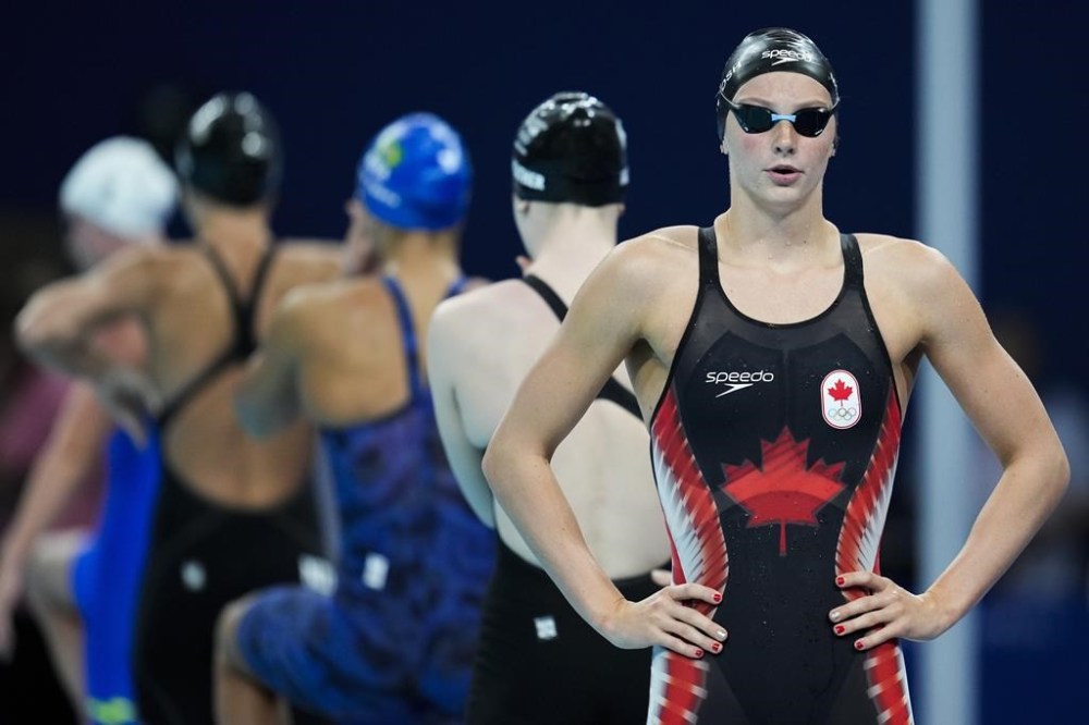 Summer McIntosh of Canada prepares for a heat in the women's 400-metre freestyle at the 2024 Summer Olympics, Saturday, July 27, 2024, in Nanterre, France. THE CANADIAN PRESS/AP/Ashley Landis