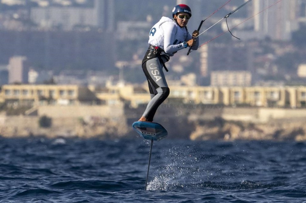 Daniela Moroz, of the United States, competes in a women's kite race, Sunday, Aug. 4, 2024, during the 2024 Summer Olympics in Marseille, France. (AP Photo/Jacquelyn Martin)