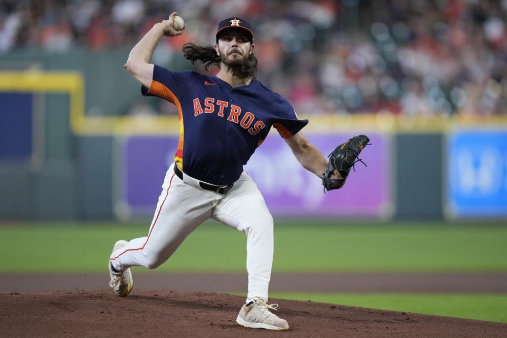 Houston Astros starting pitcher Spencer Arrighetti delivers during the first inning of a baseball game against the Tampa Bay Rays, Sunday, Aug. 4, 2024, in Houston. (AP Photo/Kevin M. Cox)
