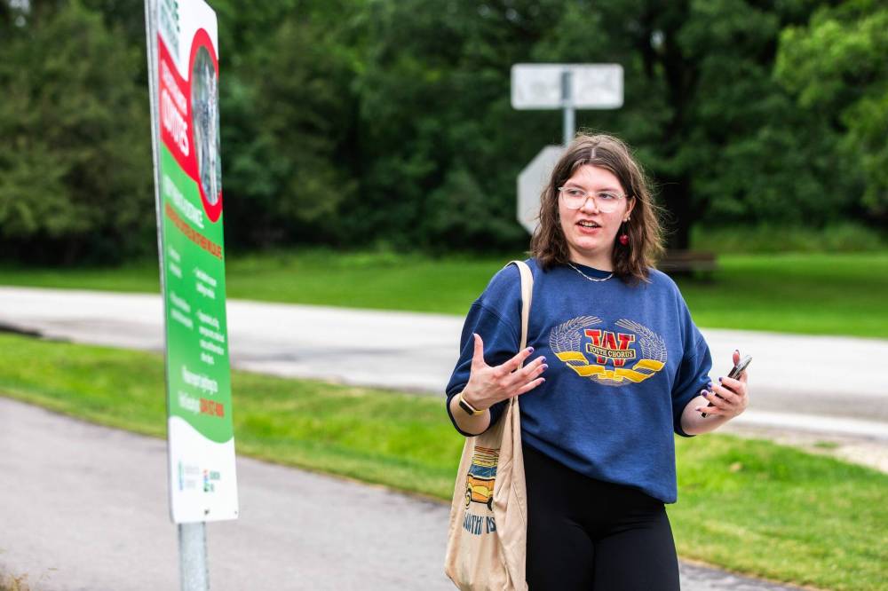 MIKAELA MACKENZIE / FREE PRESS
Park-goer Anah Rempel has two cats and said she’s become more vigilant in recent years as coyote sightings have become more apparent.
