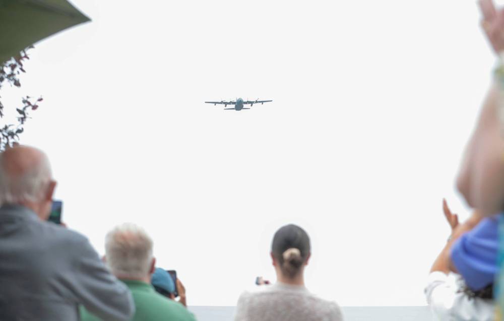 Ruth Bonneville / Free Press
                                The RCAF C-130 Hercules did a fly-by to mark two milestones: Earl's 100th birthday and the RCAF turning 100 this year.